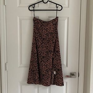 BEAUTIFUL ANIMAL PRINT LONG SKIRT.
